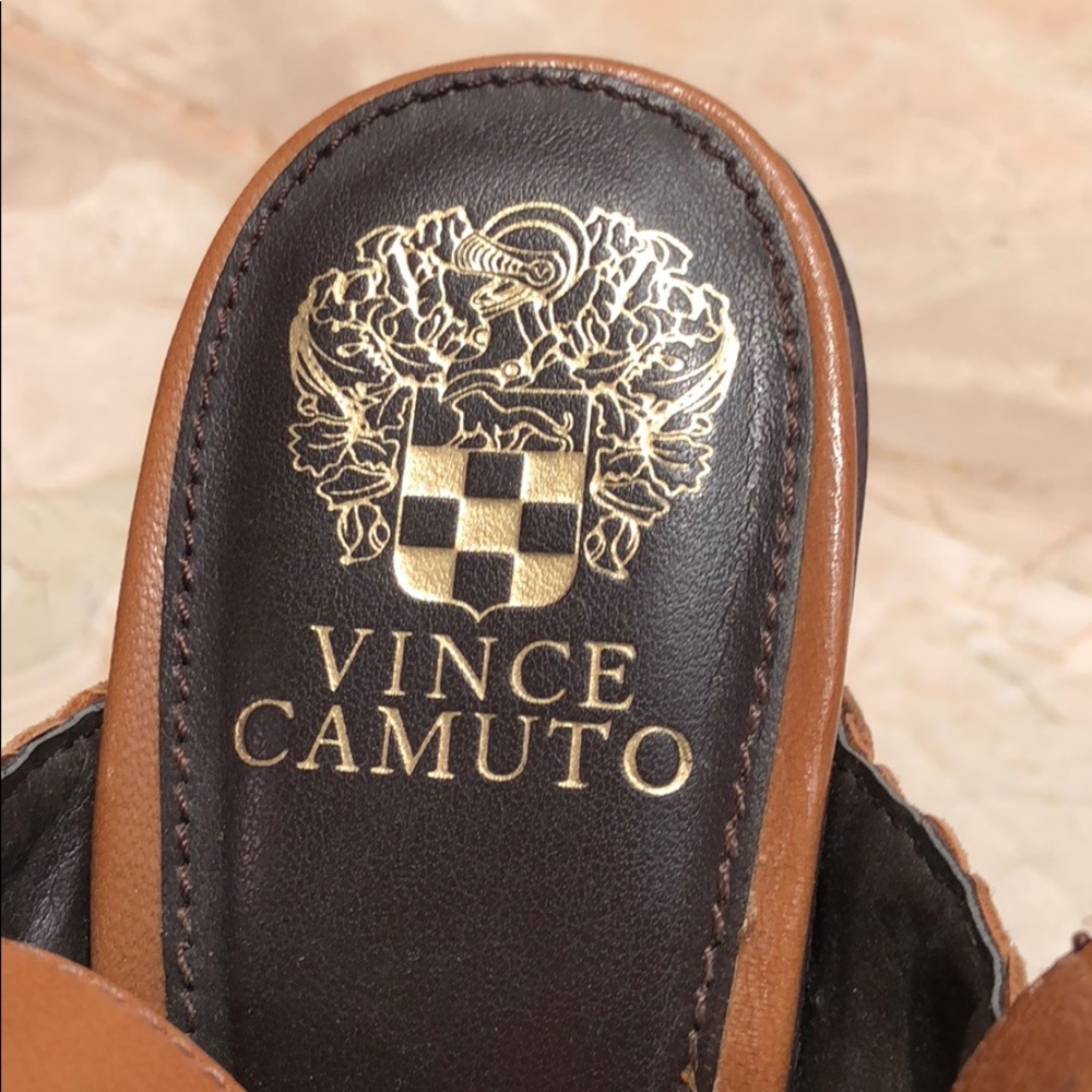 Sandals - Picture 3 of 3